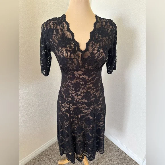 NWOT Cabi Black Lace Dress size M fully lined - Picture 3 of 14
